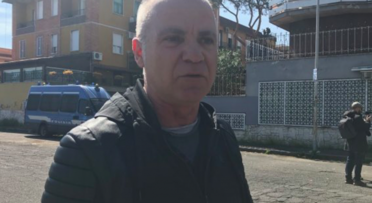 Walter buffetto Simone a Torre Maura