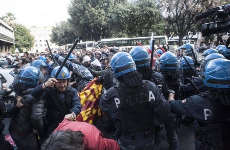 carica polizia 1 768x502