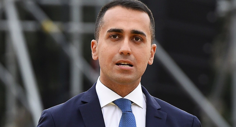 Di Maio legge di bilancio debito