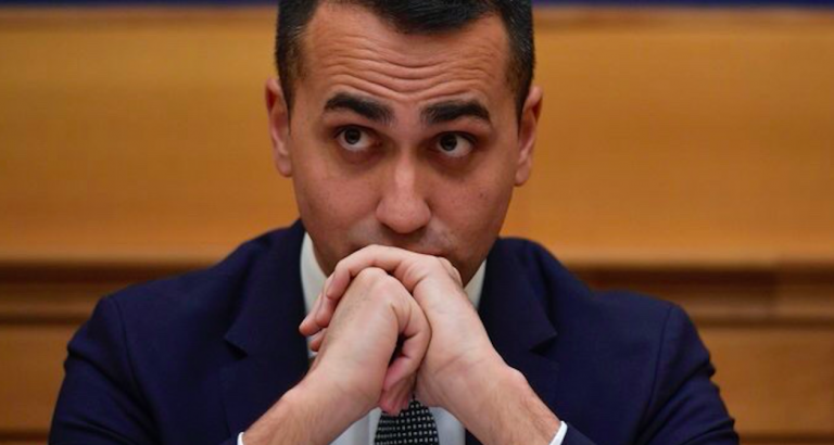 Di Maio sotto attacco