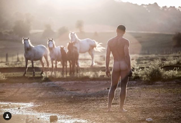 gianni sperti nudo