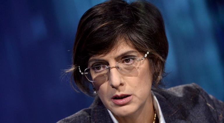 Giulia Bongiorno annuncia assunzioni