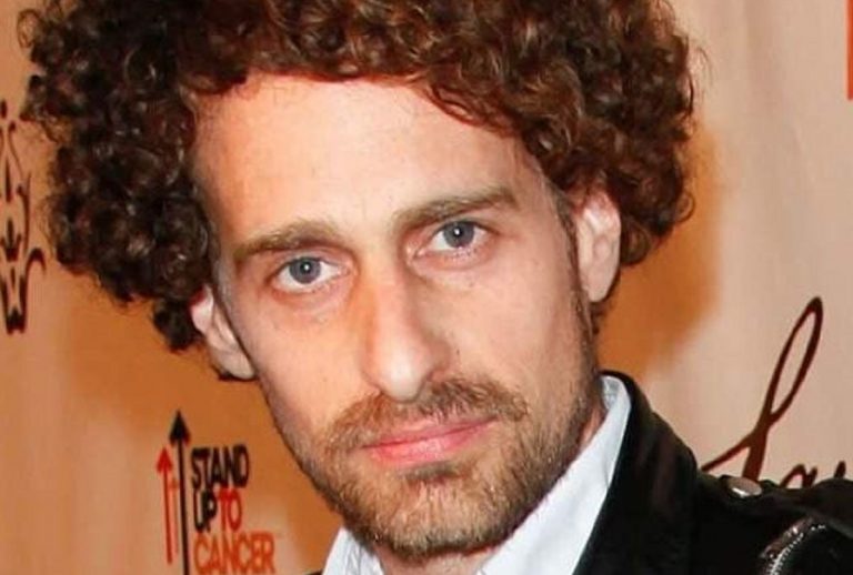 Grave lutto nel mondo del cinema: si è tolto la vita l'attore di...