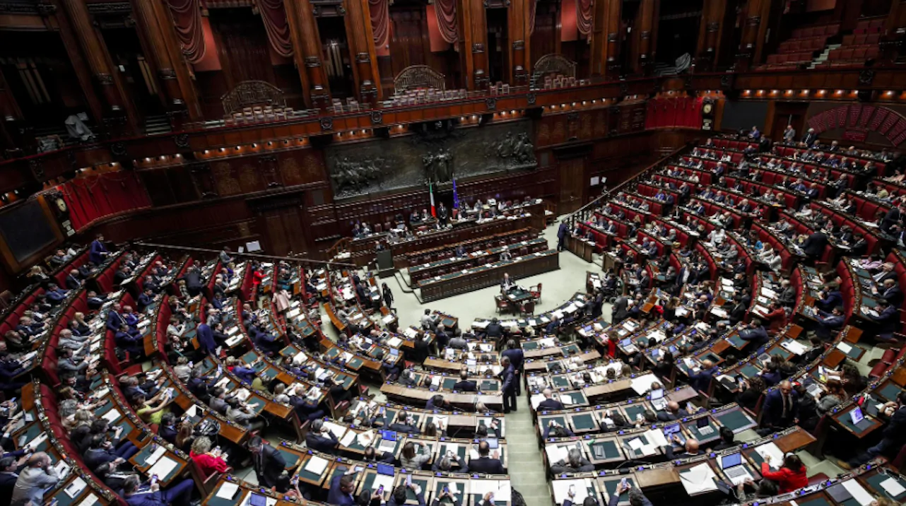 La Camera approva il taglio dei parlamentari