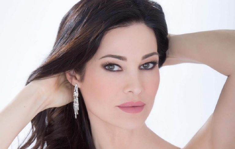 Manuela Arcuri