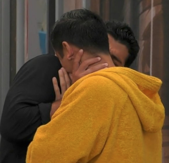 bacio tra michael e gianmarco