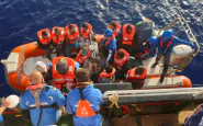 Migranti, Mare Jonio chiede porto sicuro