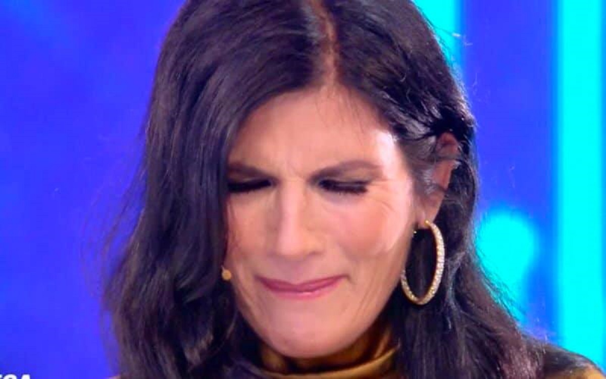 Pamela Prati, dubbi sull'esistenza dei figli adottati Pamela Prati, dubbi sull'esistenza dei figli adottati