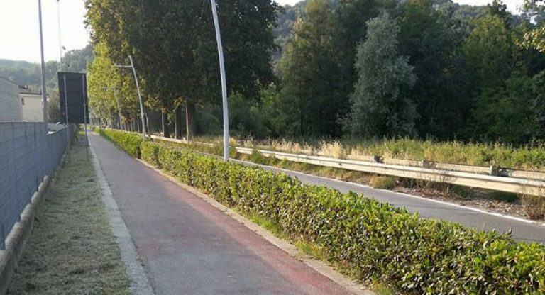 donna stuprata su pista ciclabile