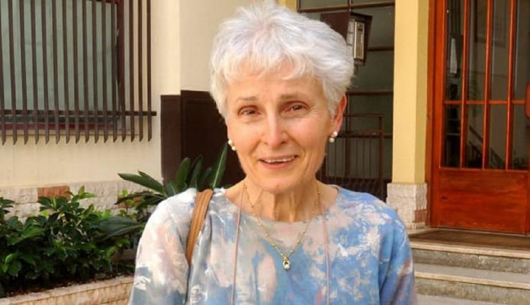 prof Rosa Maria Dell'Aria