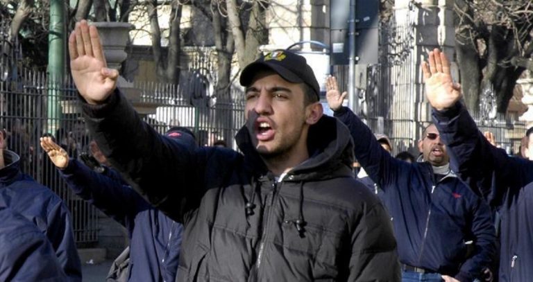 saluto fascista
