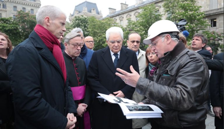 Sergio Mattarella, Parigi