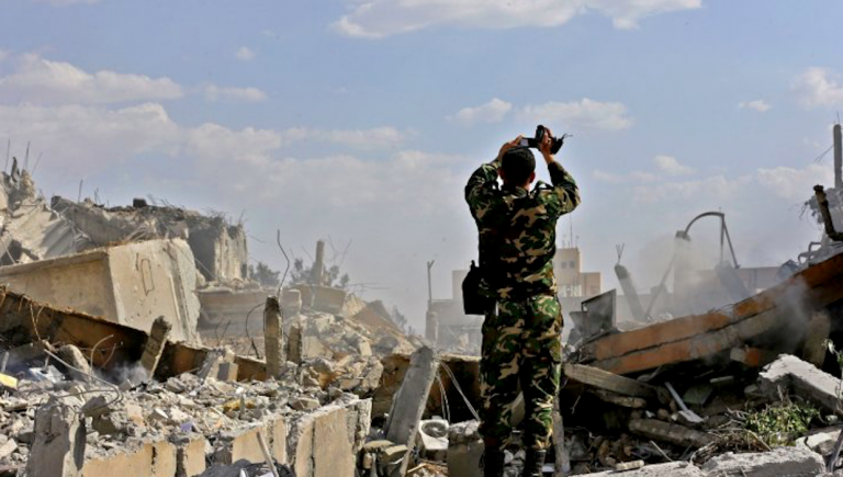 Siria, raid su mercato