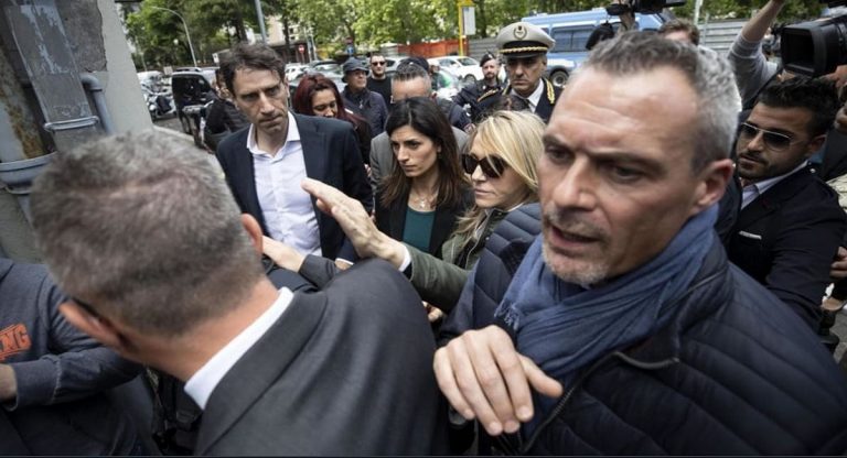 virginia raggi a casal bruciato