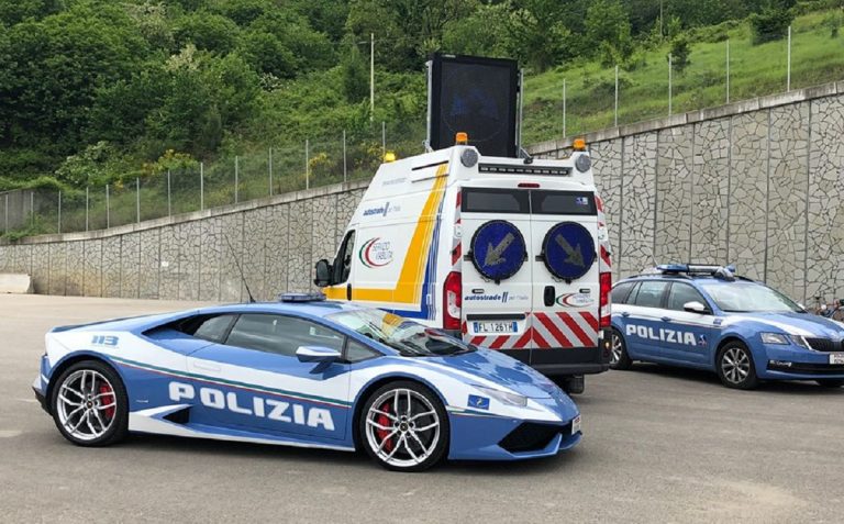 autostrada polizia stradale contromano