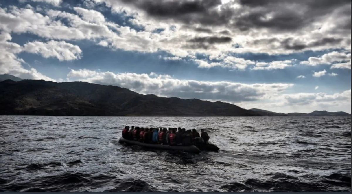 migranti barcone grecia