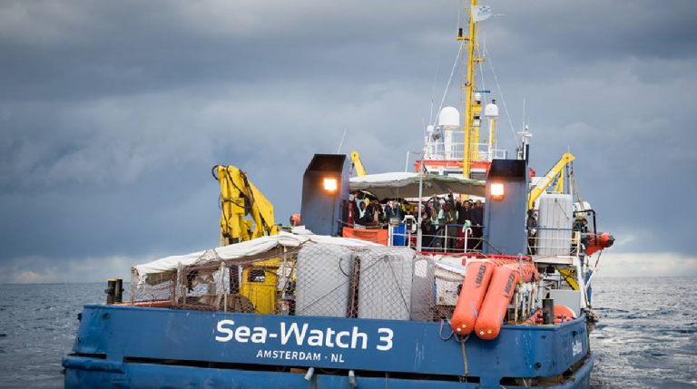 Sea-Watch 3, Ong tedesca con nave battente bandiera olandese
