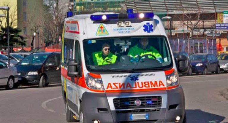 Pavia, incidente in moto