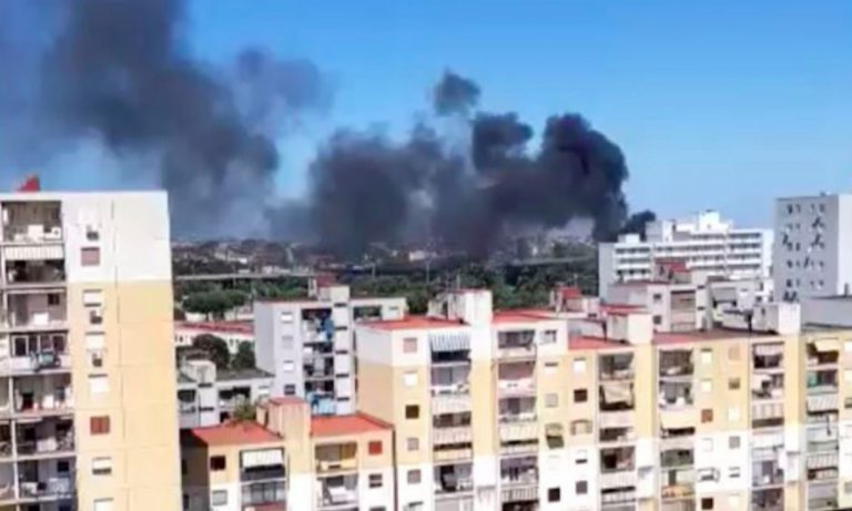 Scampia roghi campo rom