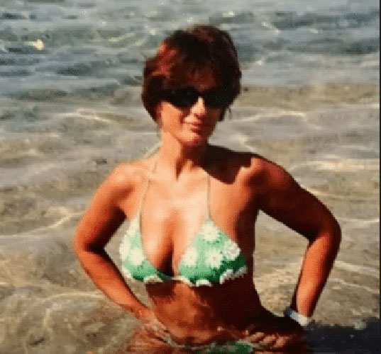 tina cipollari in costume