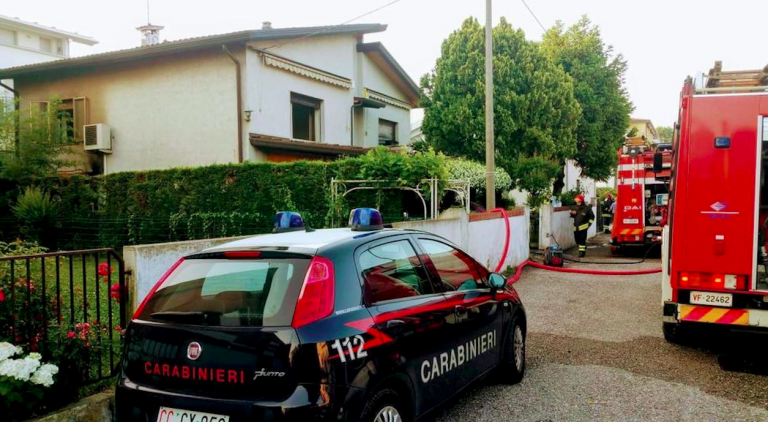 Venezia, incendio in casa, due morti
