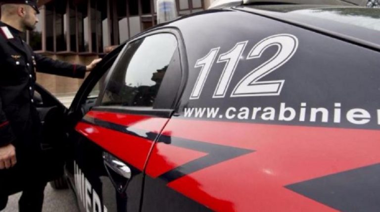 carabiniere accoltellato