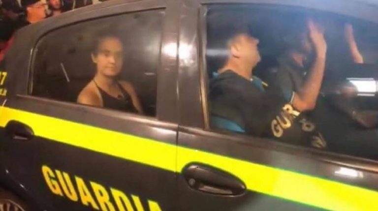 Carola Rackete convalida arresto