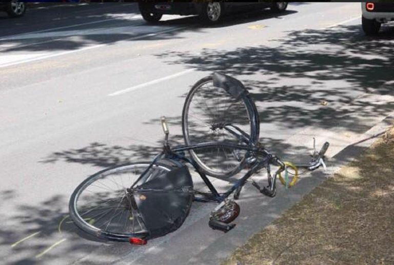ciclista travolto