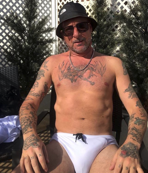 clementino in costume