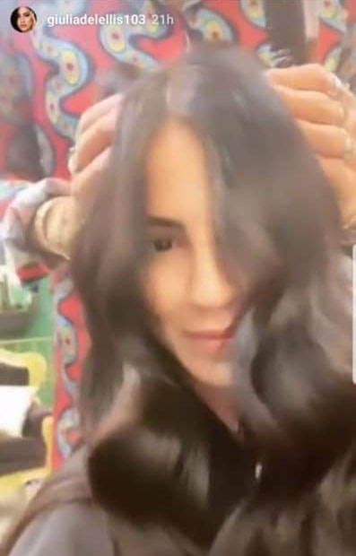 Giulia De Lellis capelli