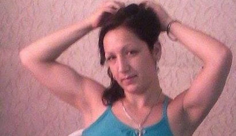 donna incinta uccide suocera