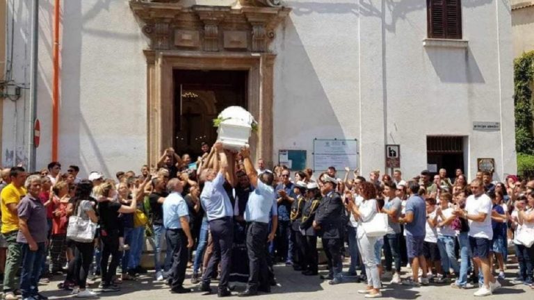 funerale antonino