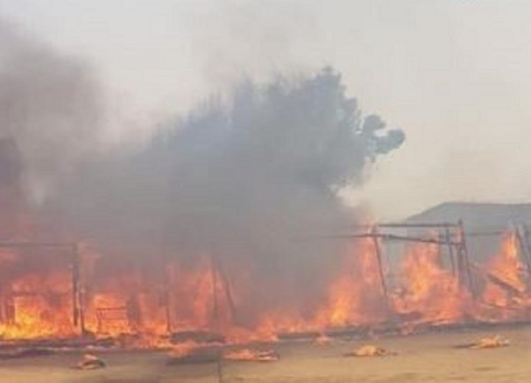 Incendio a Catania