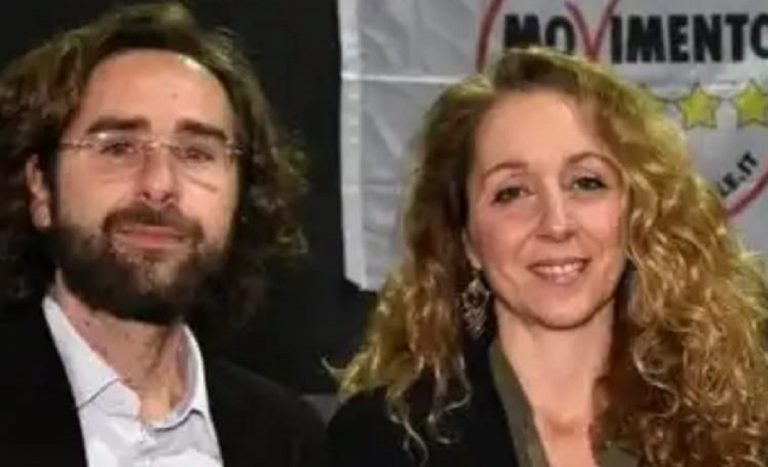 m5s espelle