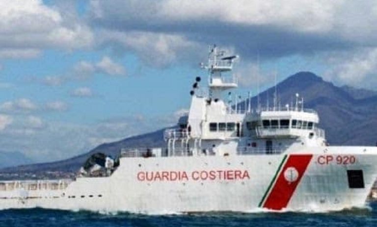 migranti nave gregoretti