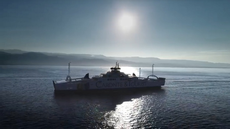 nave da turismo Croazia