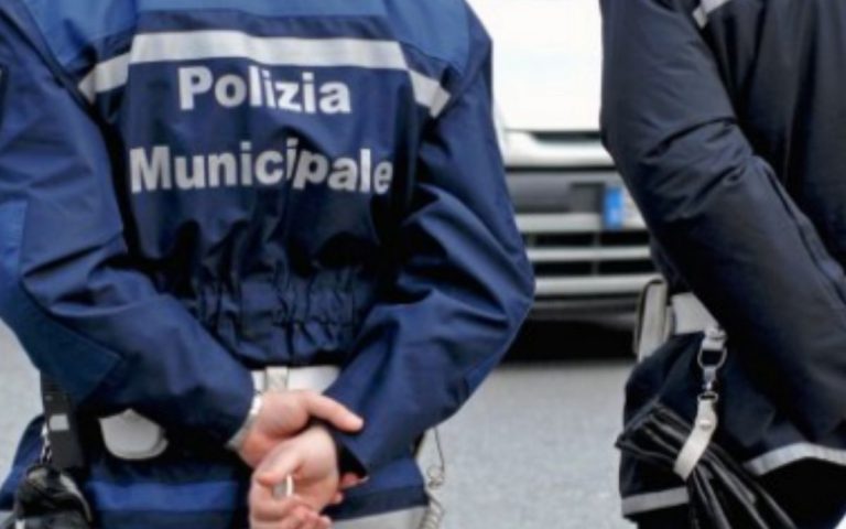 ruba auto mamma