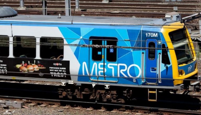 Ragazzo travolto ucciso treno