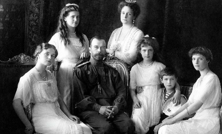 russia casa massacro famiglia romanov