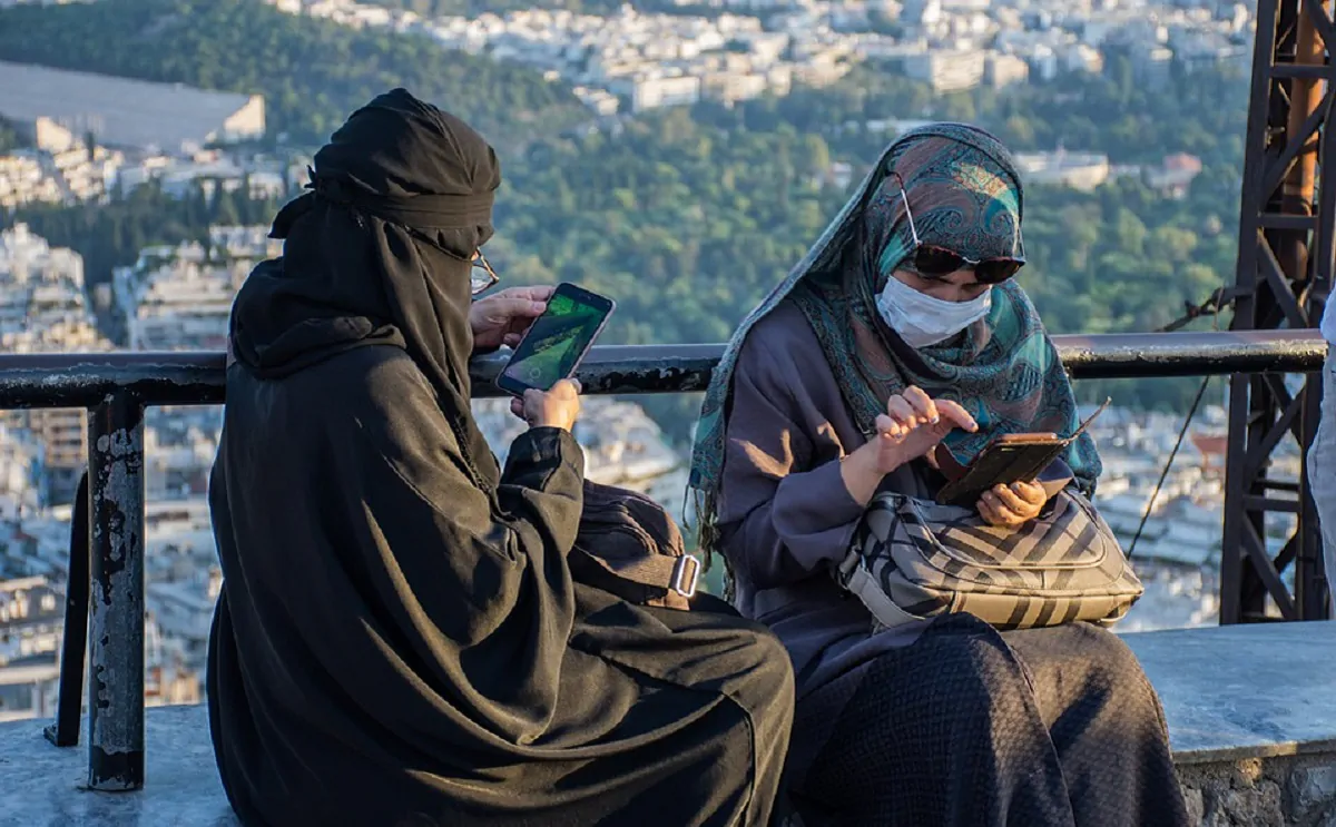 Tunisia niqab