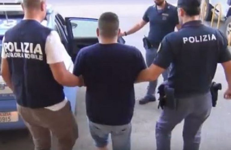 Cugini investiti Vittoria, arrestato