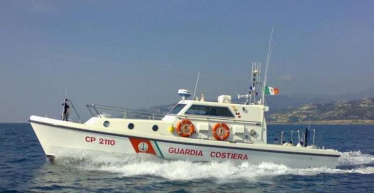 cade su nave da crociera