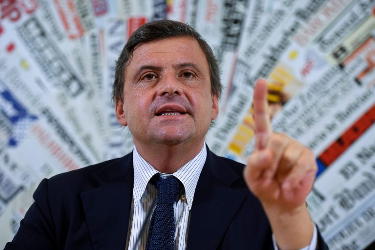 carlo calenda dimissioni pd