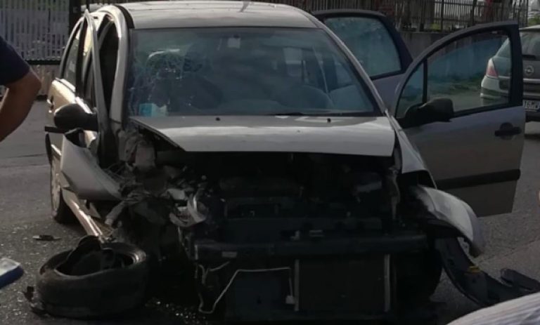 Incidente Salerno in autostrada, grave bimba