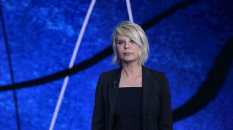 nadia toffa maria de filippi