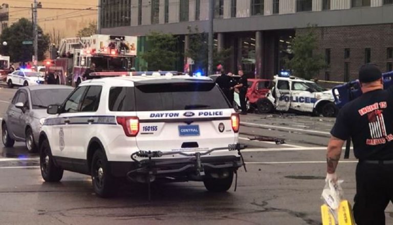 ruba auto polizia
