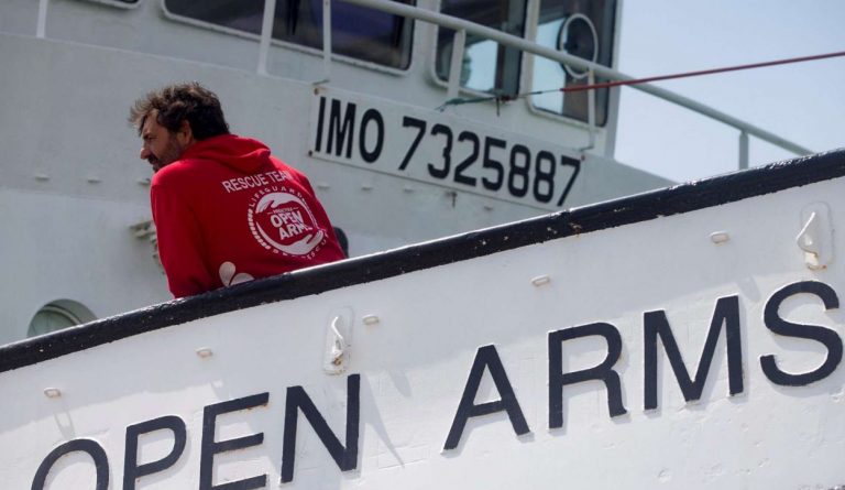 open-arms