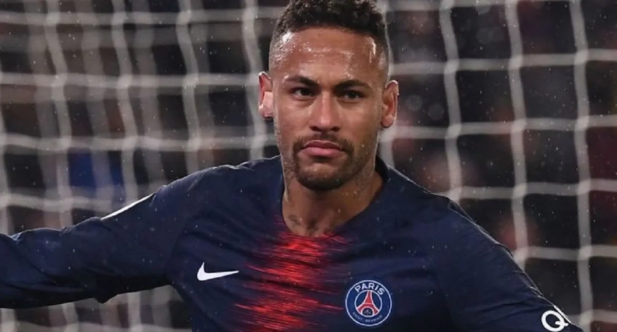 tifosi PSG contro Neymar