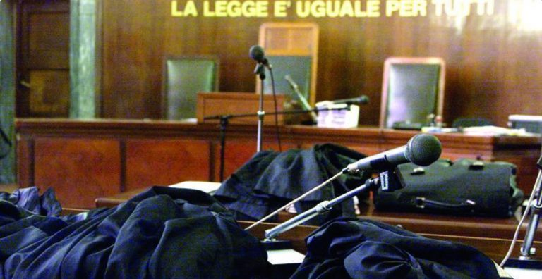 abusi minorenne boretto