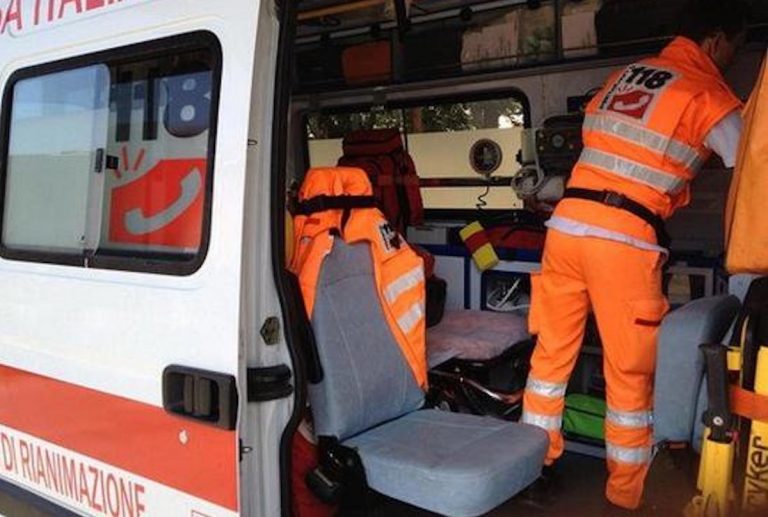 suicidio civitanova marche